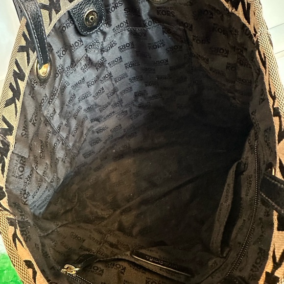 Michael Kors Tote in Black and Tan - Picture 10 of 16